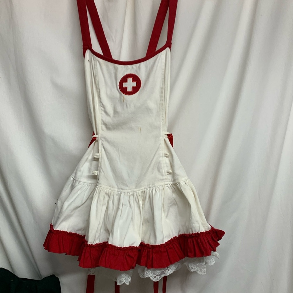 Nurse costume AR